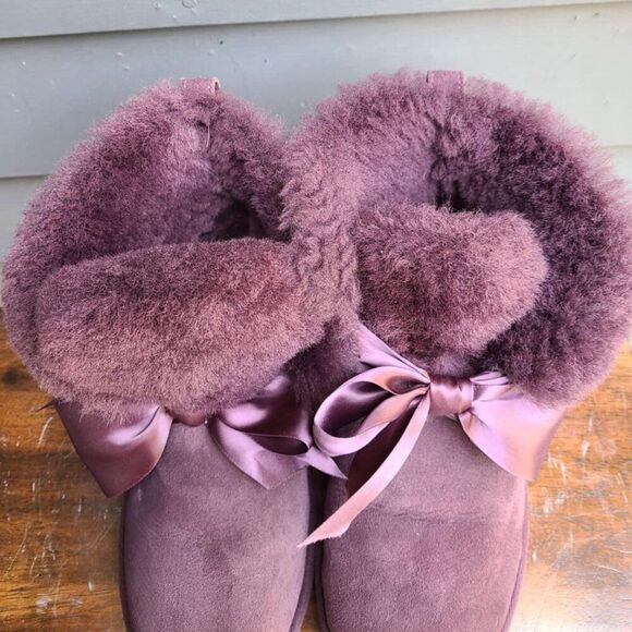UGG Gita Bow Mini Boot Eggplant Purple Suede Shearling size 7 - Picture 10 of 11